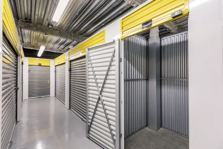 storage units for rent