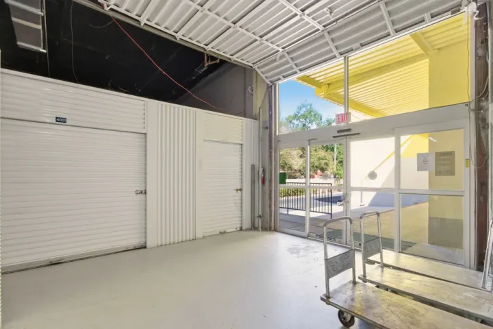 modern self storage