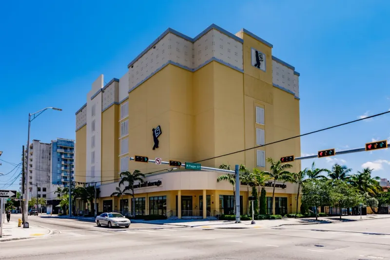 self storage units Miami