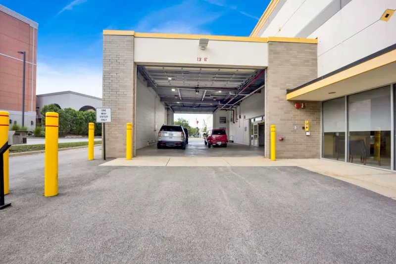 Arlington Heights storage facility
