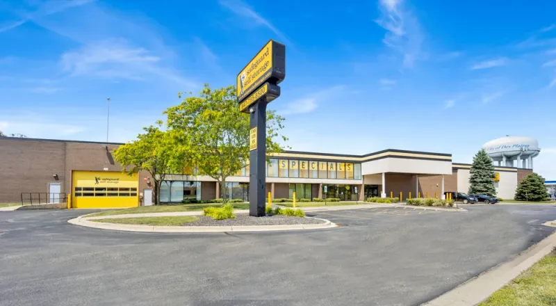 self storage units Des Plaines