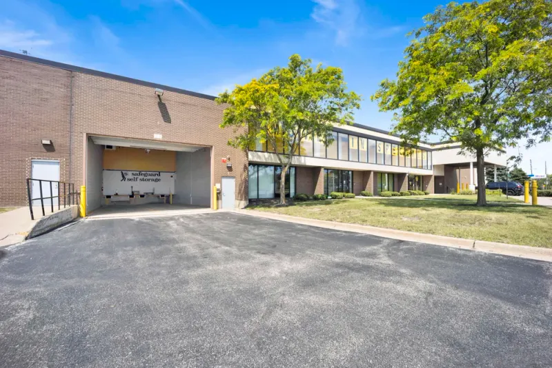 Des Plaines storage facility