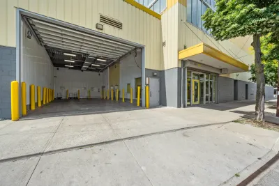 Jamaica storage units