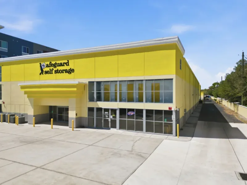 self storage units Tampa